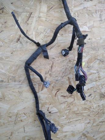 Проводка ДВС Toyota Land Cruiser 100 перед дорест 82111-6A073