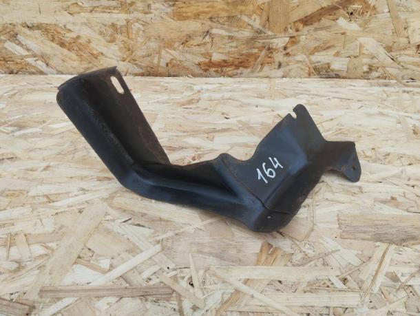 Защита трубок кондиционера Toyota Land Cruiser 100 88688-6A130