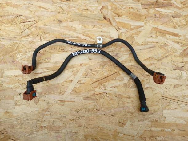 Трубка топливной рампы Toyota Land Cruiser 200 1UR 23901-38050