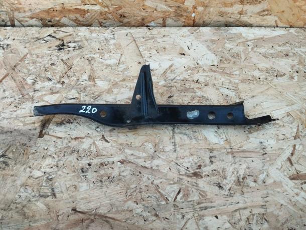 Кронштейн замка капота Toyota Prado 120  53209-60070