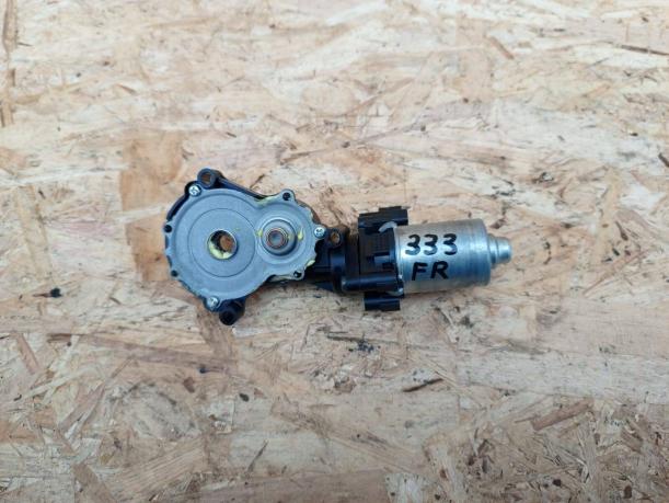 Мотор сиденья Toyota Land Cruiser 200 спинка пер п 85820-30780
