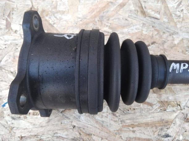 Привод Mitsubishi Pajero Sport K9 перед. прав 6G72 MR276860