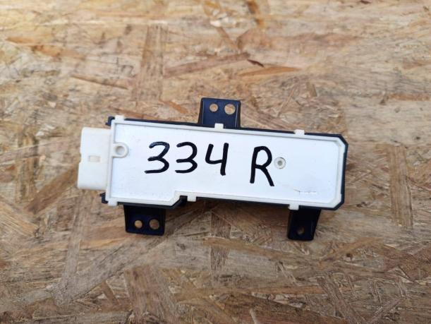 Блок регулировки сиденья Toyota Camry V50 пассажир 84720-33080