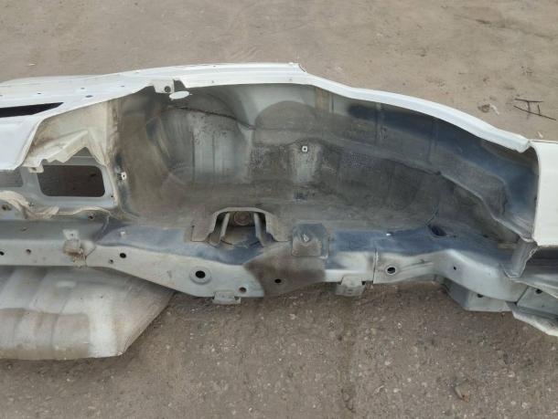 Четверть Mitsubishi Pajero 4 задняя правая 5312A542