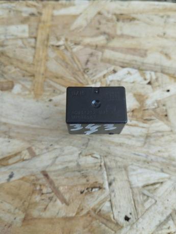Реле Mitsubishi MR588567 MR588567