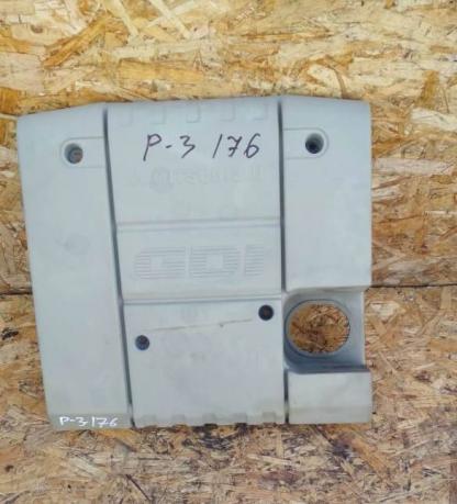 Крышка двигателя Mitsubishi Pajero 3 декор 6G74GDI MR514038