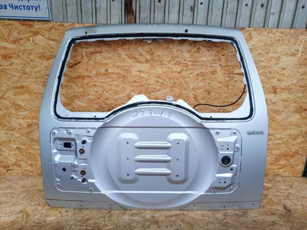 Крышка багажника Mitsubishi Pajero 4  5821A057