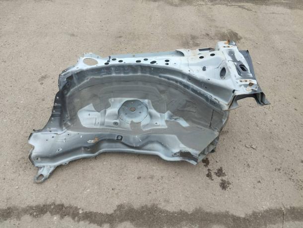 Лонжерон Mitsubishi Pajero 4 передний левый 5220C323