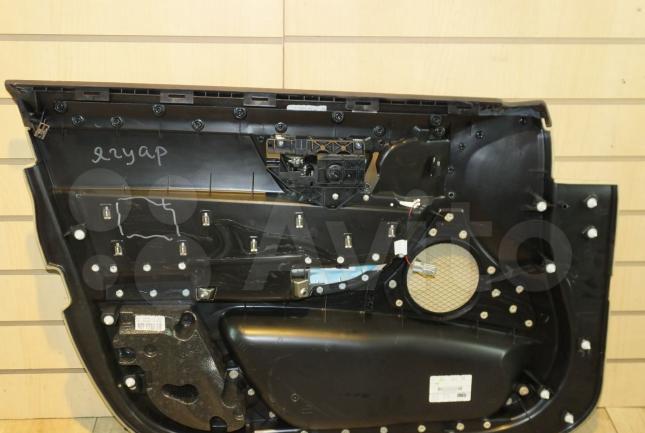 Обшивка передней правой двери Jaguar XF 8X235423712E