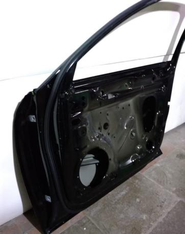 Дверь передняя правая Audi A4 B9 
