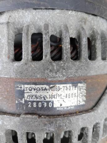 Генератор на TOYOTA 2TR  27060-75372