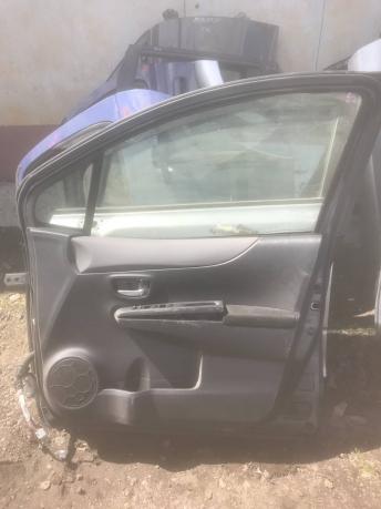 Дверь Toyota Vitz NCP 131/130 