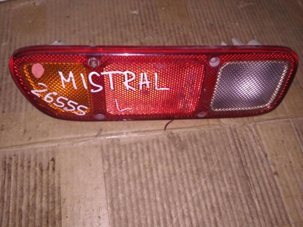 Стоп-сигнал Nissan Mistral 20 7R-015026
