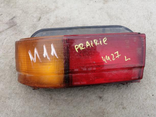 Стоп-сигнал Nissan Prairie M11 44-27