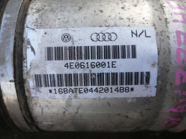 Стойка амортизатора Audi A8 