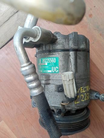 Компрессор кондиционера Opel Vectra C 09225560