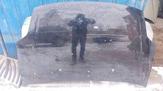  Капот Honda Stream RN2  