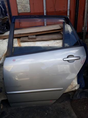 Дверь Toyota Corolla Spacio 120 