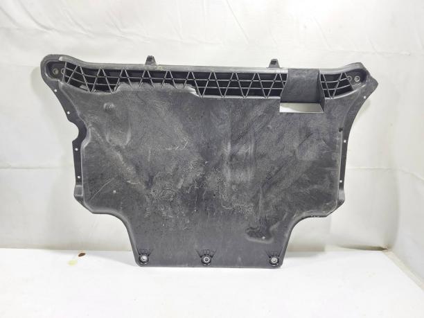 Защита двигателя Skoda Octavia A7 300825901b