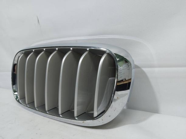 Решетка радиатора левая BMW X5 F15 51117308660