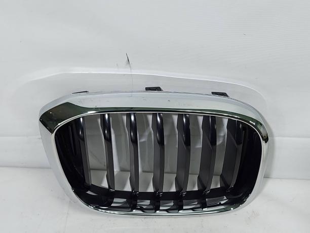 Решетка радиатора правая BMW X3 G01 7440854