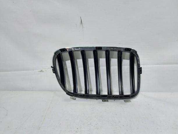 Решетка радиатора левая BMW X3 F25 51117210725