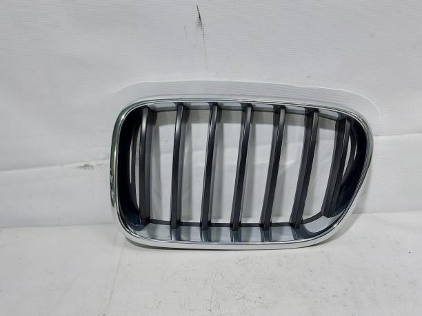 Решетка радиатора левая BMW X3 F25 51117210725