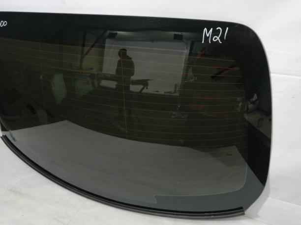 Заднее стекло Mercedes W213 E A2136706100