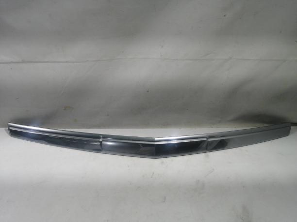 Молдинг капота Cadillac Escalade 4 23438247