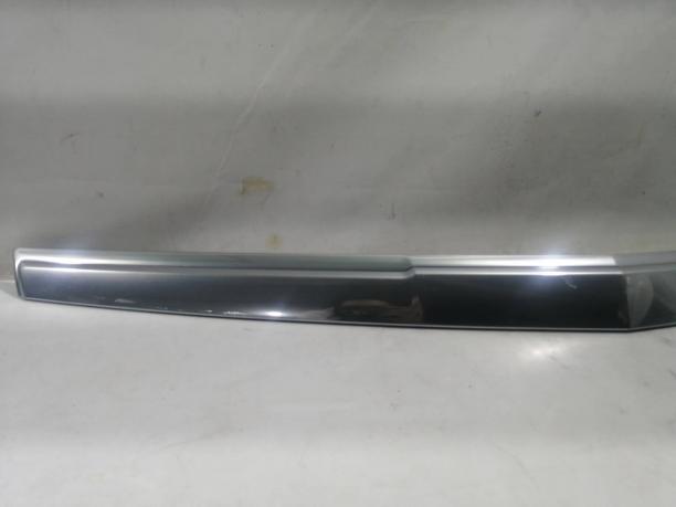 Молдинг капота Cadillac Escalade 4 23438247