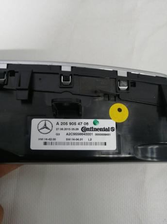 Панель управления климат-контролем Mercedes W205 C A2059054706