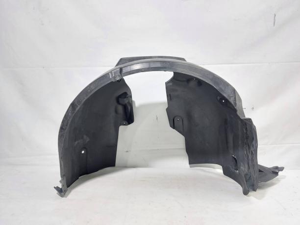Подкрылок передней правый Audi A3 2013 8V0821172