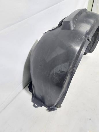 Подкрылок передней правый Audi A3 2013 8V0821172