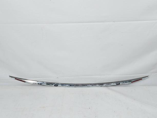 Накладка крышки багажника Mercedes W213 E A2137570000