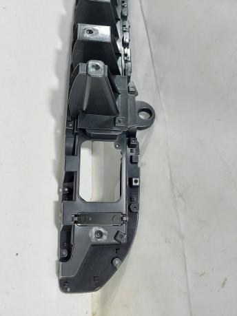 Усилитель переднего бампера Jeep Wrangler 68295606AB