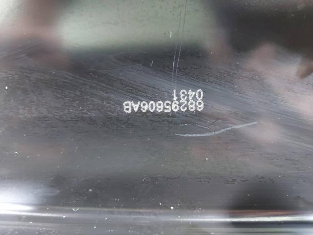 Усилитель переднего бампера Jeep Wrangler 68295606AB