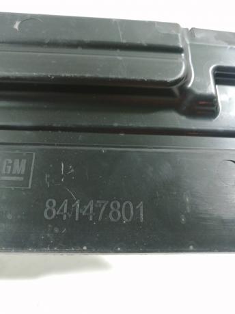Дефлектор радиатора General Motors 84147801