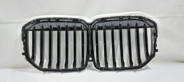 Декоративная решетка радиатора BMW X7 G07 51138094566