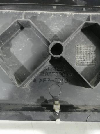 Бампер передний Peugeot Boxer 3 1305760070