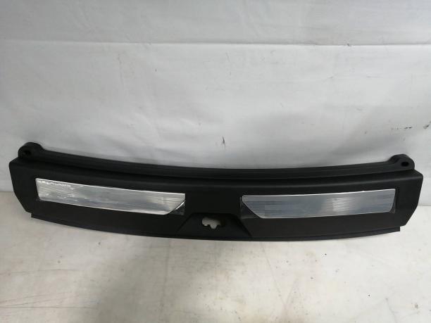 Обшивка багажника Cadillac Escalade 85124298