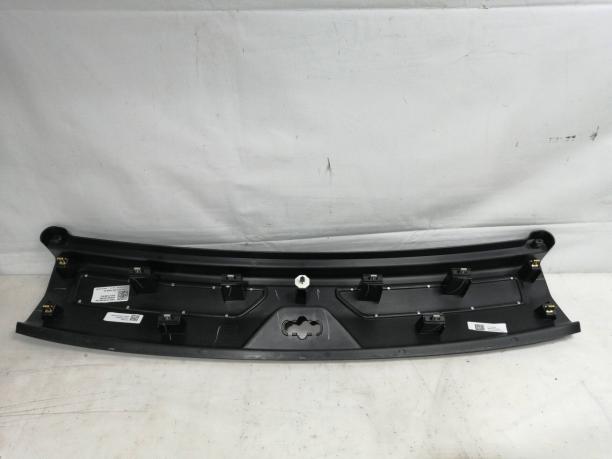 Обшивка багажника Cadillac Escalade 85124298