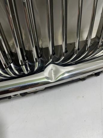 Решетка радиатора Rolls-Royce Ghost 51117198866