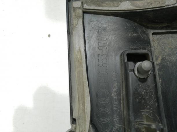 Молдинг двери задней правой Audi Q7 4M0853970B