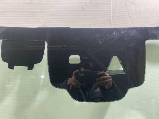 Лобовое стекло Mercedes W166 ML/GLE A1668210611