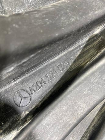 Защита двигателя Mercedes W204 C A2045240230