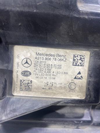 Фара правая Mercedes W213 E A2139067806