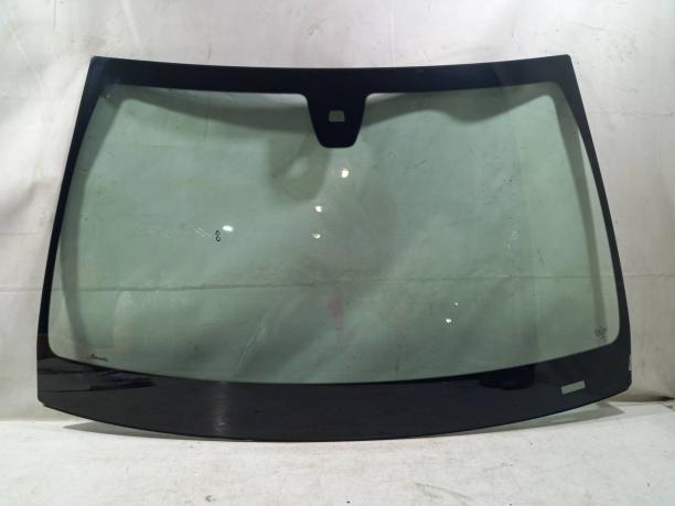 Лобовое стекло Mercedes W205 C A2056701100