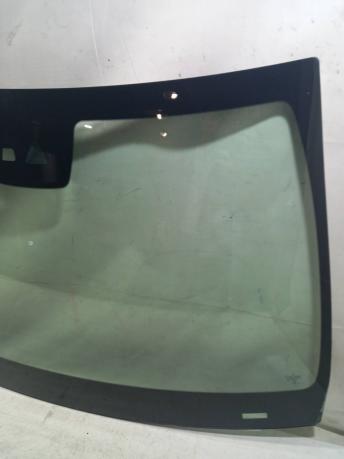 Лобовое стекло Mercedes W205 A2056706201