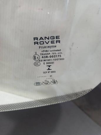 Лобовое стекло Land-Rover Range Rover 4 L405 LR098146