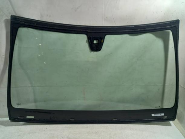 Лобовое стекло Mercedes W205 C A2056706101